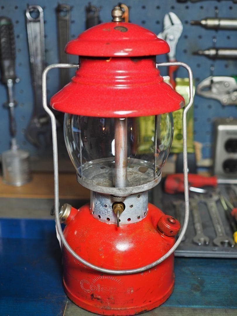 燃焼絶好調1955年6 コールマン 200A ランタン（イエローボーダー）t52