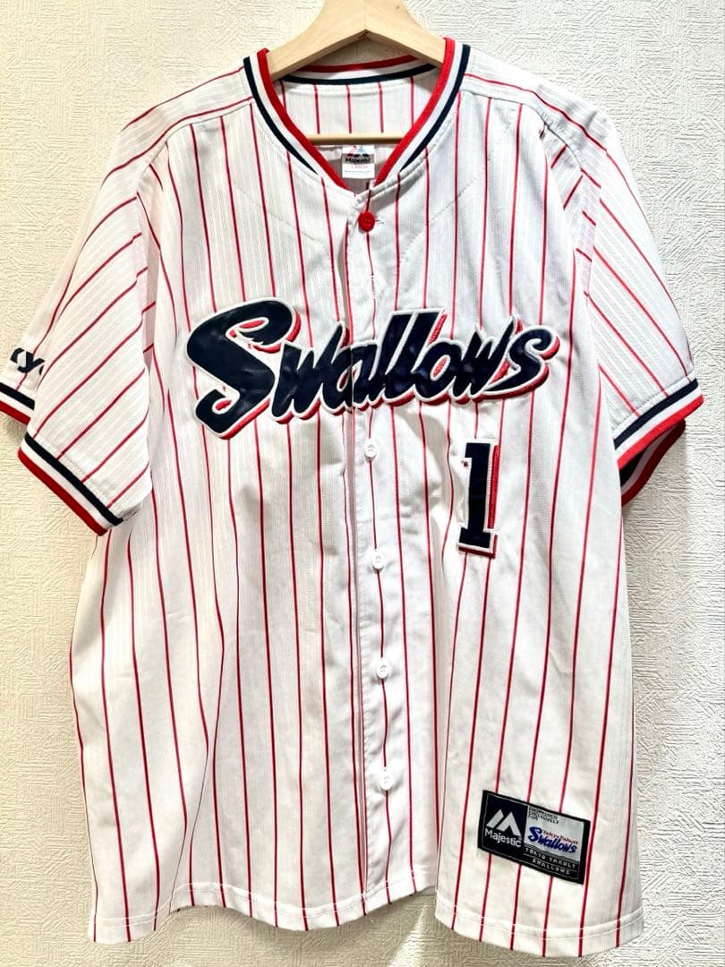 東京ヤクルトスワローズ 山田哲人 選手 ユニフォーム L キャプテンマーク付き