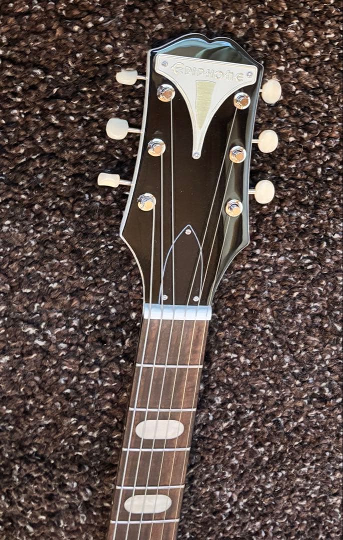 ギター EPIPHONE Crestwood Custom Polaris White
