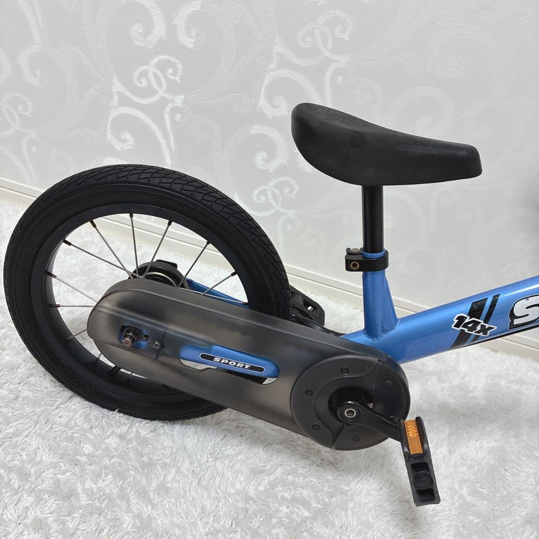 STRIDER ストライダー 14X ブルー 14インチ スタンド　ペダル付き