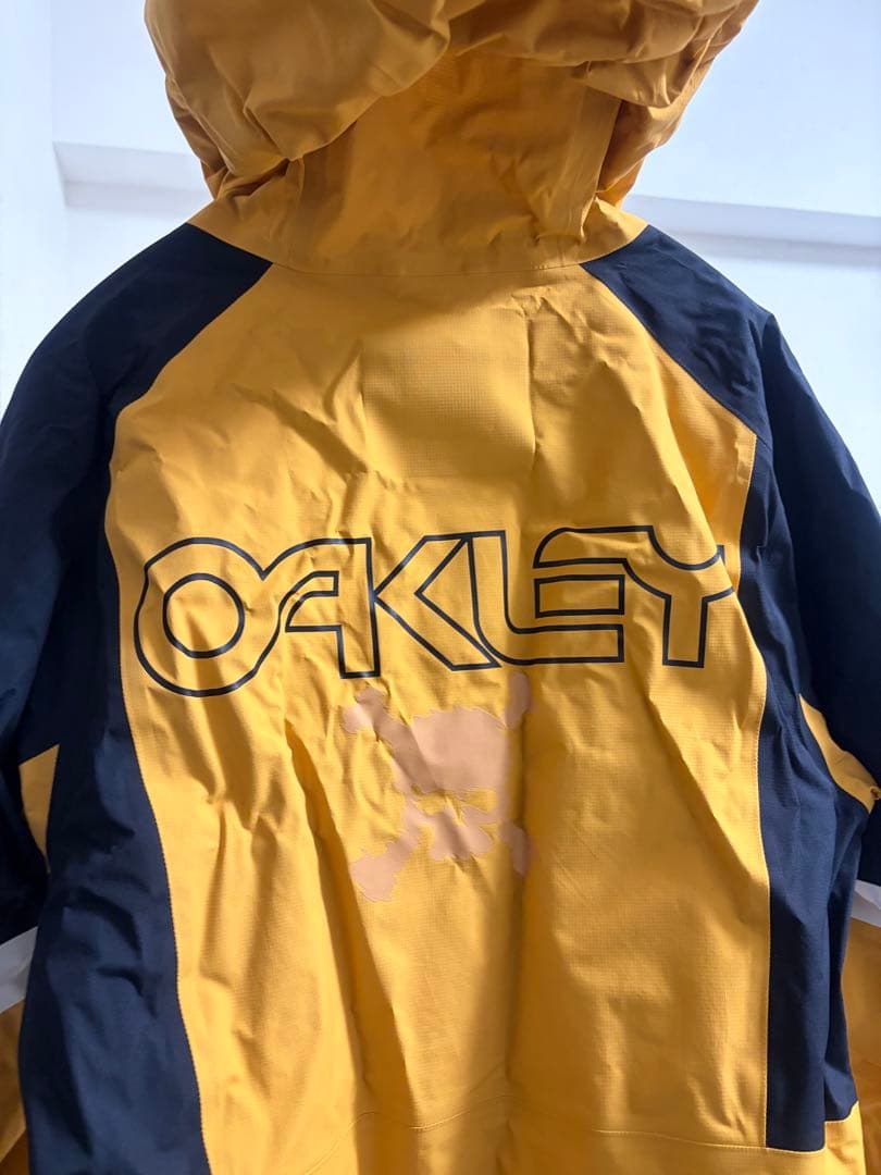OAKLEY スノボ ウェア 黄色