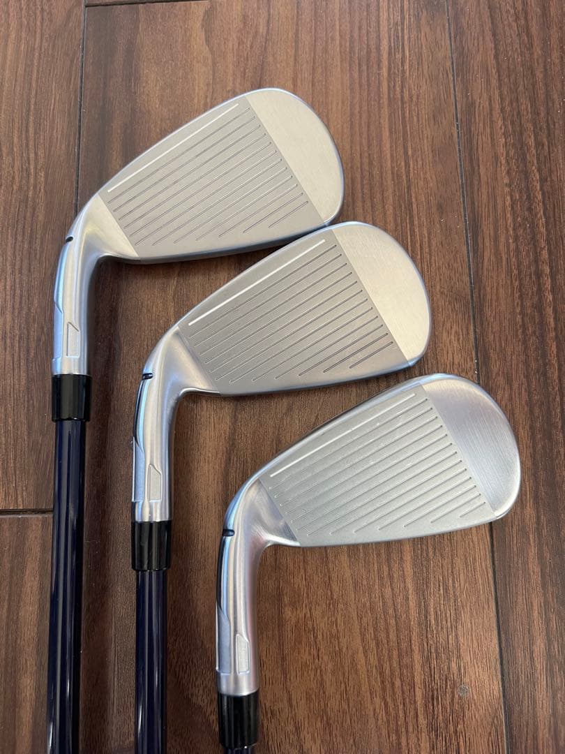 TaylorMade Qiアイアン9本セット＋キャディバッグ