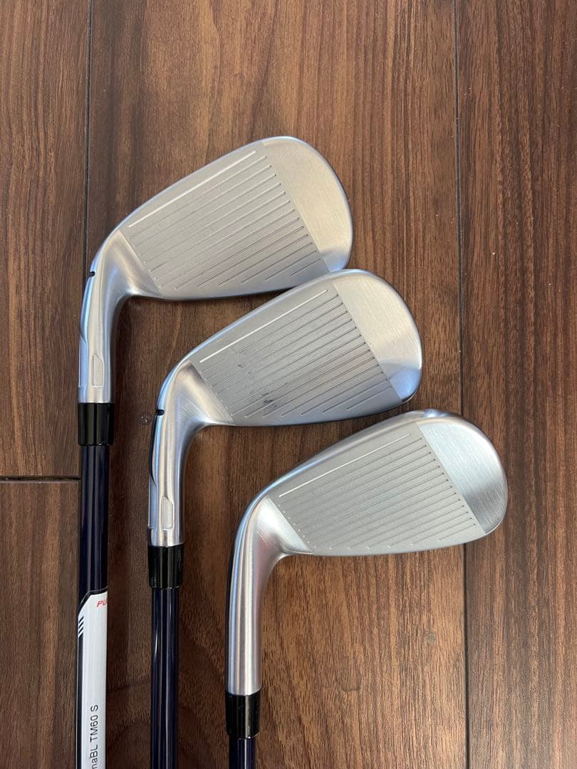 TaylorMade Qiアイアン9本セット＋キャディバッグ