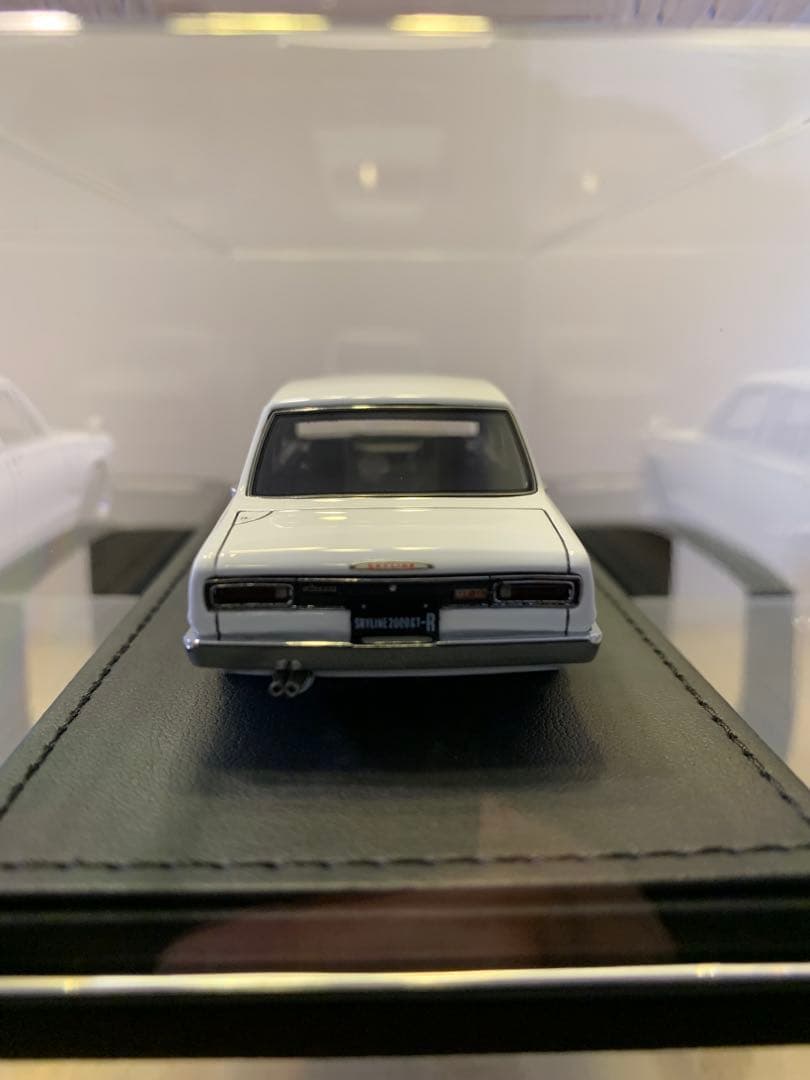 イグニッションモデル　1/43 スカイライン GT-R PGC10 ホワイト