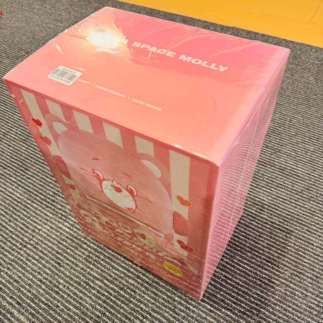 【完売品】MEGA SPACE MOLLY 400%Love-a-lotBear