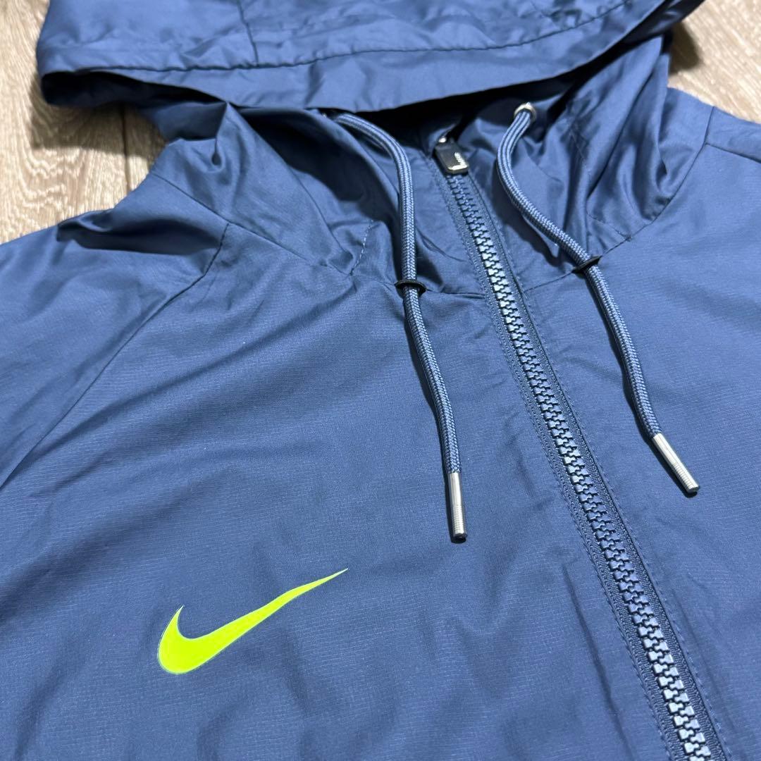 限定品 Nike インテルミラノ フーディ付き ナイロン 裏メッシュジャケット