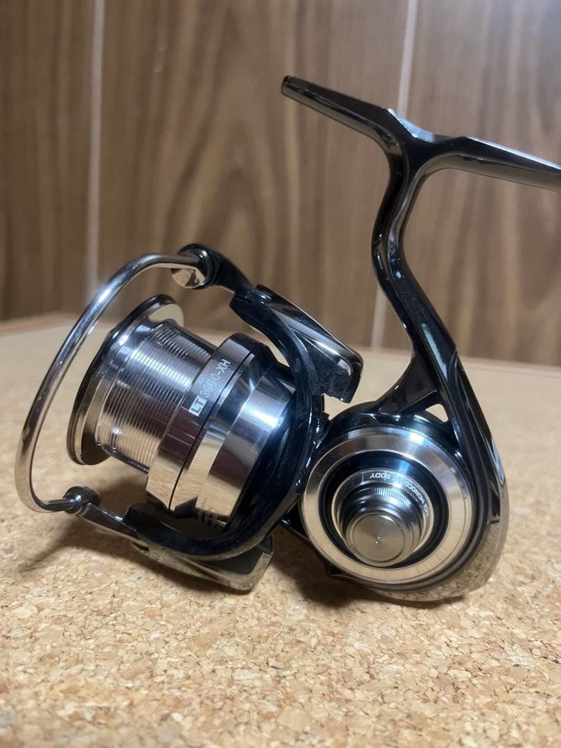 ダイワ　18 イグジスト　LT 3000 XH 美品