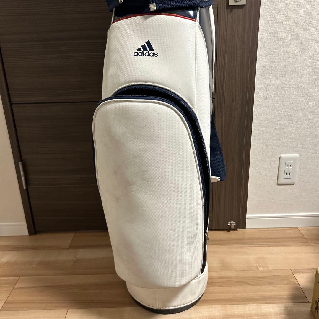 アディダス キャディバッグ 軽量2.9kg AWU38