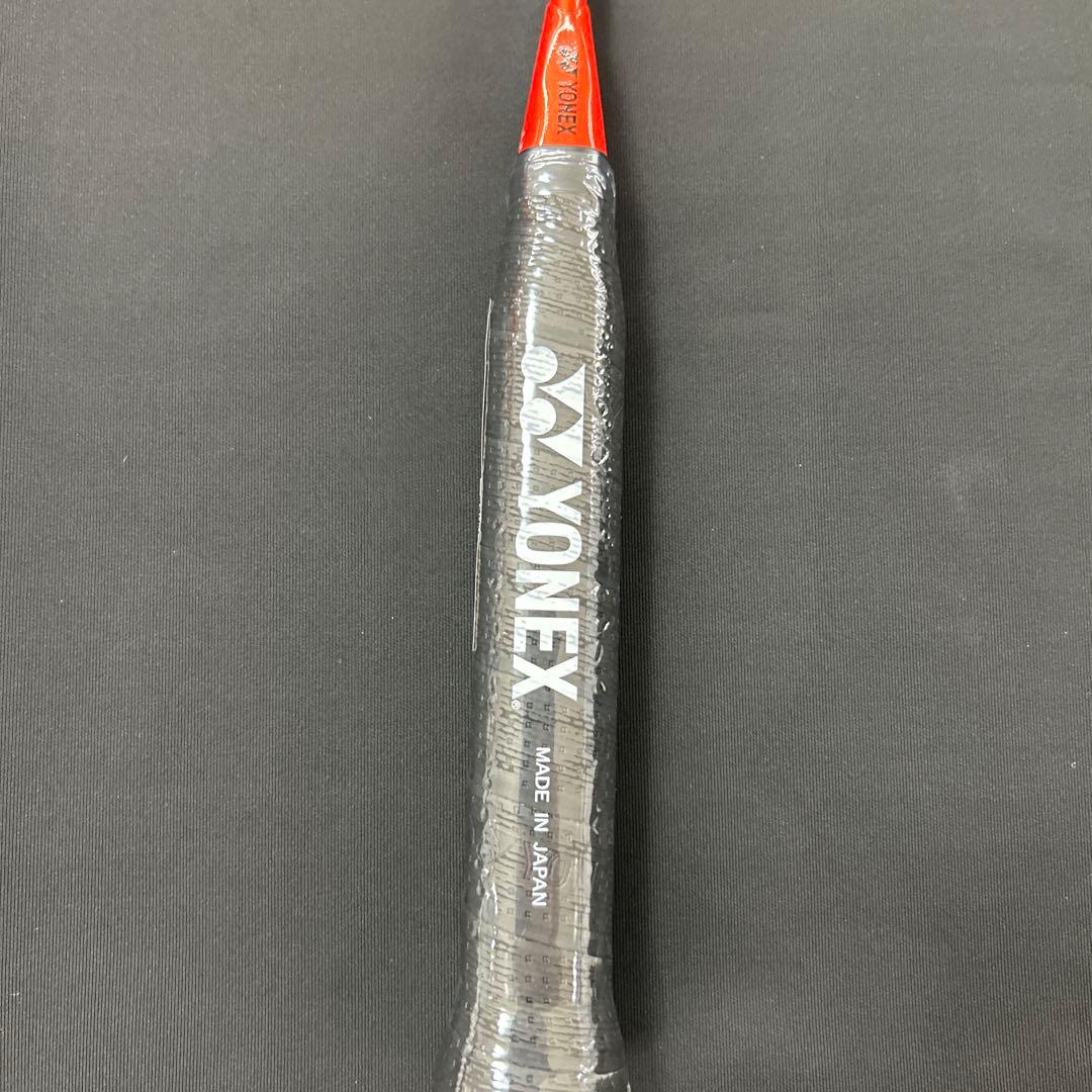 4ug5 アストロクス７７プロ　新品未使用　ヨネックス　バドミントン　ラケット
