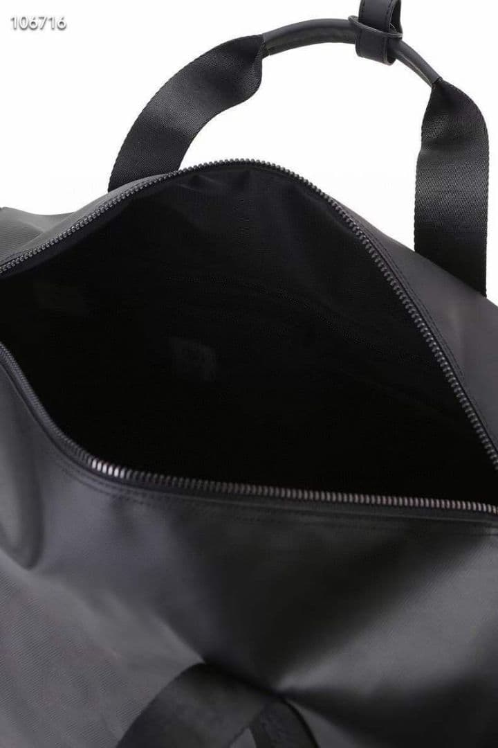 ラスト1枚即発送●G/Fストンバッグ シューズ収納付きブラック