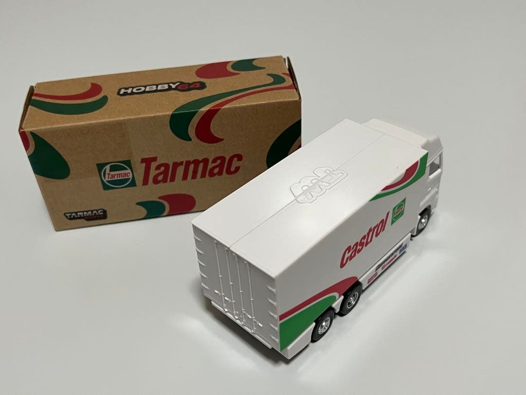 ミニカー Tarmac Castrol Supra GT Truck Hobby64