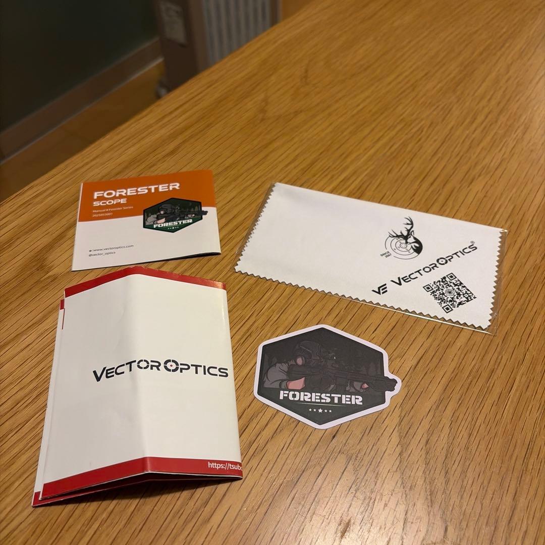 VectorOptics FORESTER JR 1-4x24スコープ