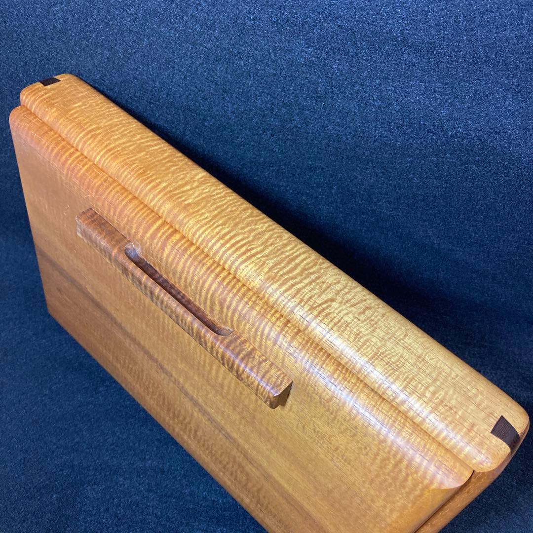 ハンドメイド リカード・デレラ 木製 ジュエリーボックス アクセサリーケース