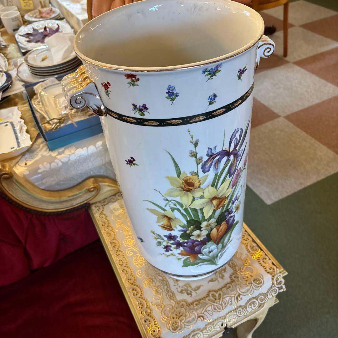 ロイヤルアーデン大型花柄陶器花瓶