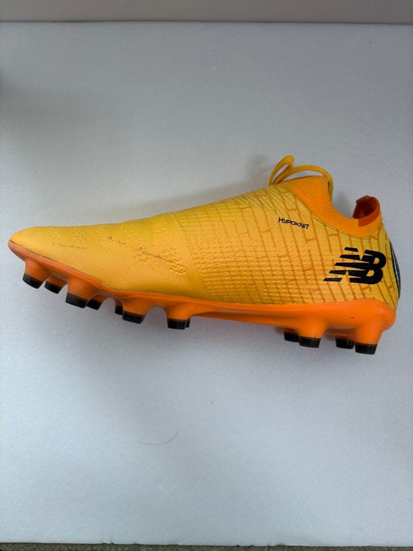 New Balance Furon サッカーシューズ オレンジ