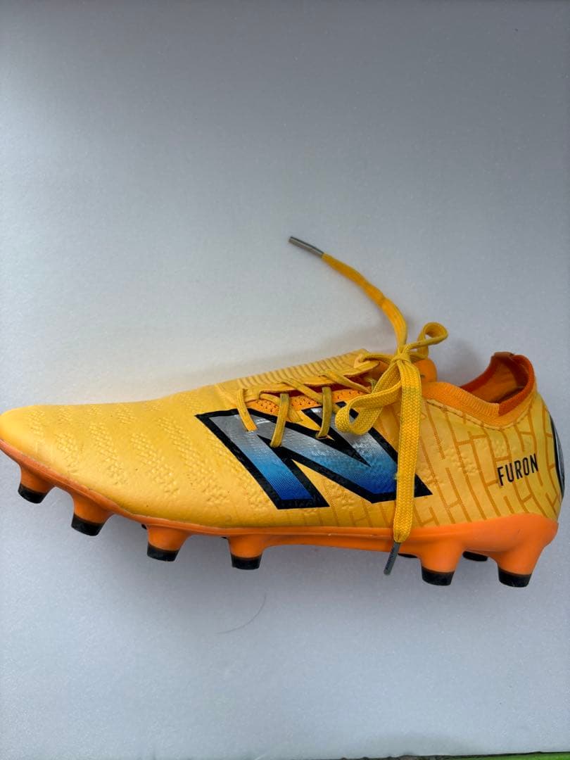 New Balance Furon サッカーシューズ オレンジ