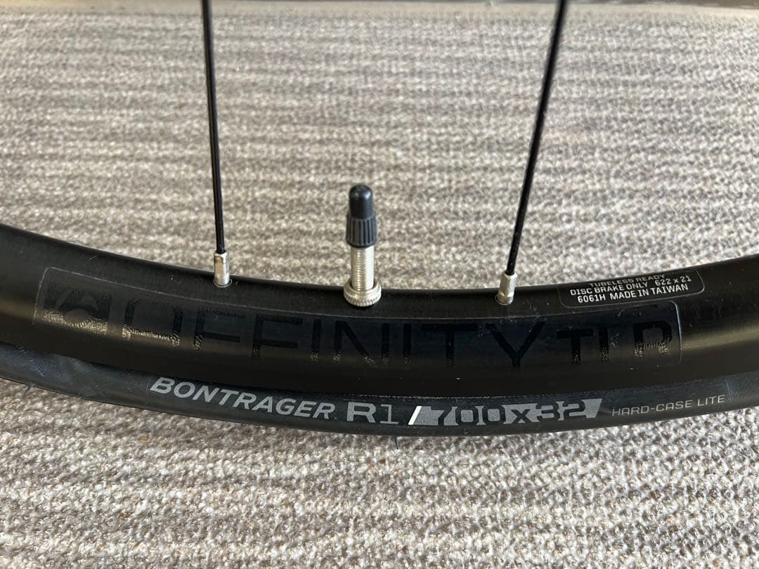 Bontrager Affinity TLR ボントレガー ホイール 前後