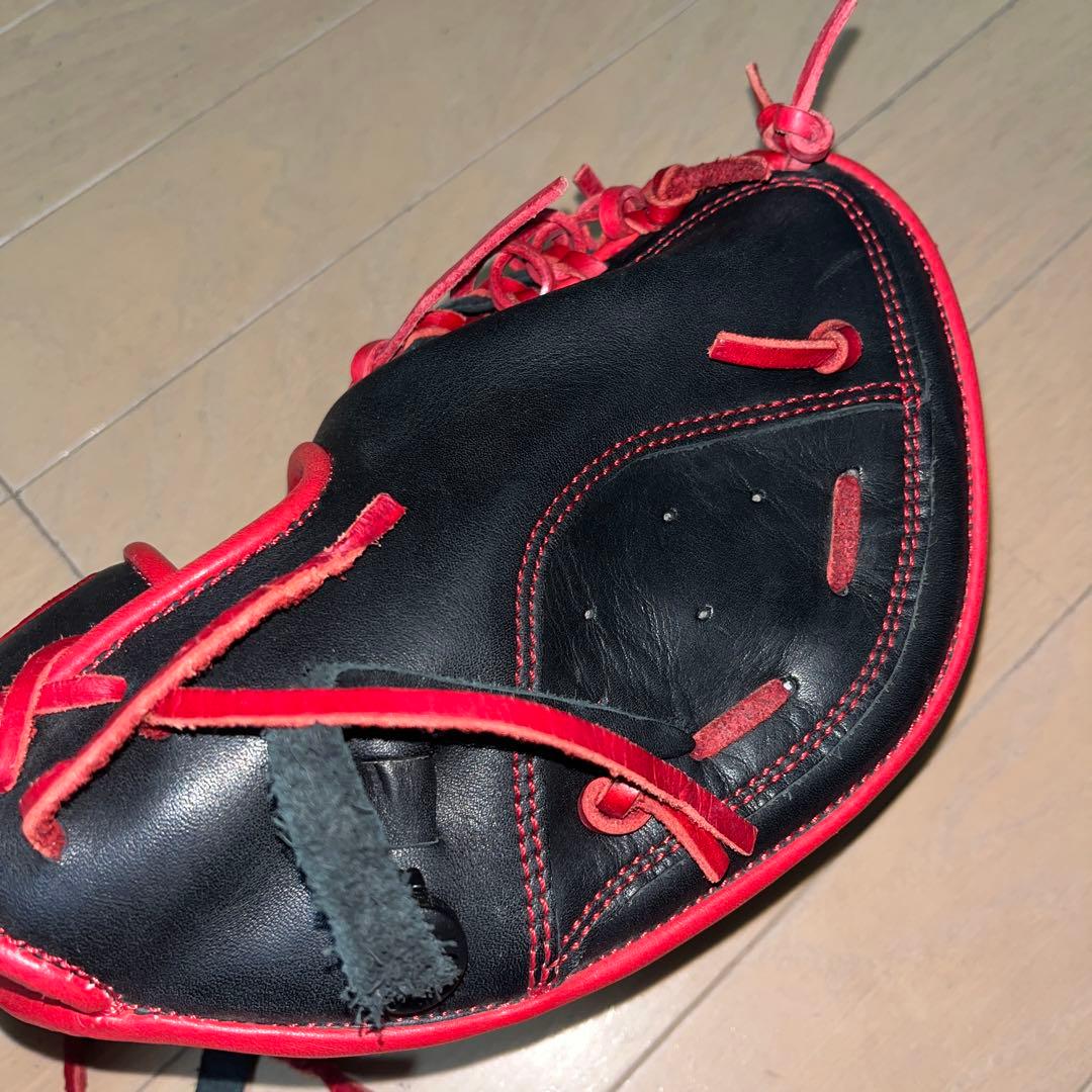 ASICS 軟式トレーニング　グローブ ブラック/レッド