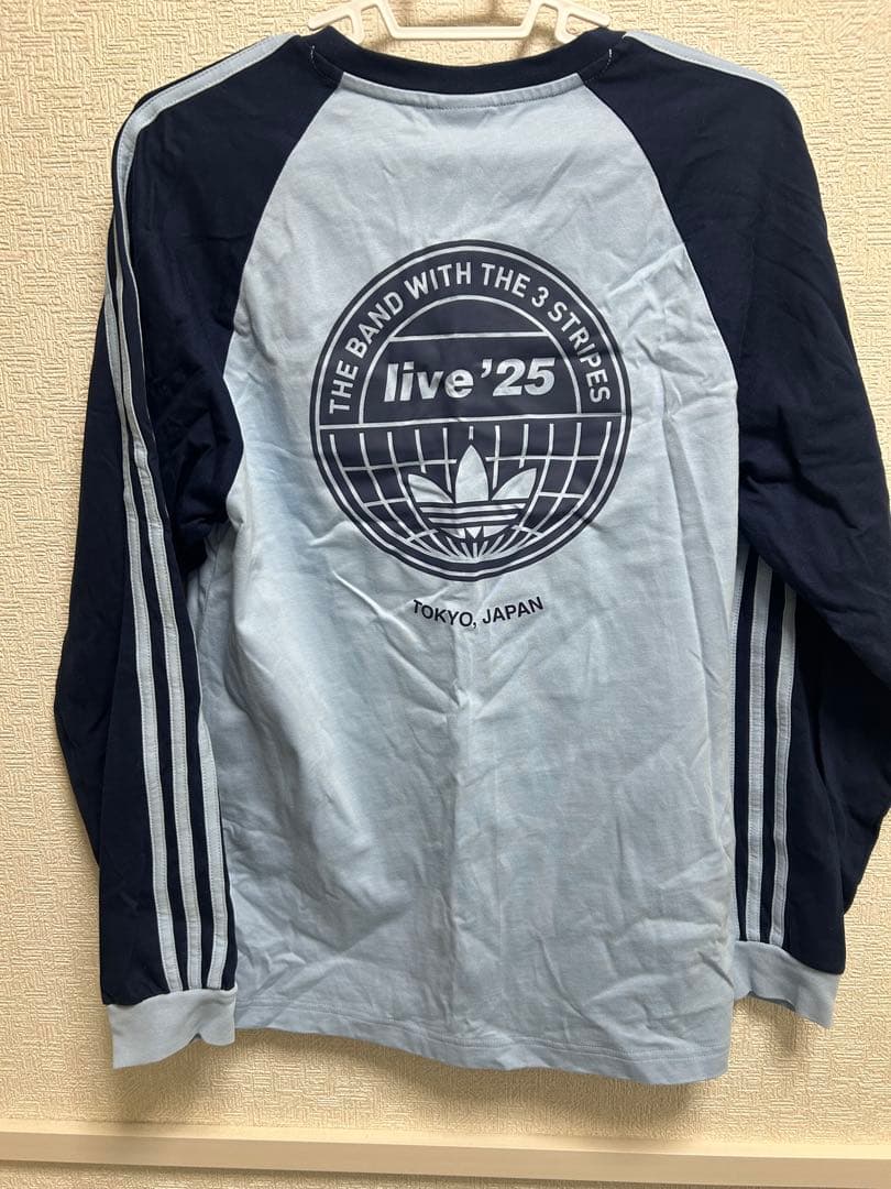 オアシスアディダスロングTシャツ