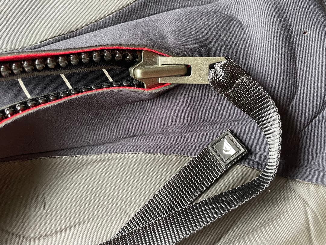 クイックシルバー ウェットスーツ　メンズ　ブラックM ストレッチ　3.2mm
