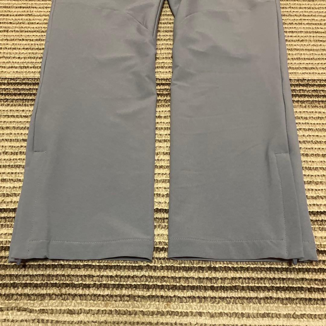 新品タグ付き　プーマ　パンツ　レディース　アウトドア　Mランニング　グレー　撥水