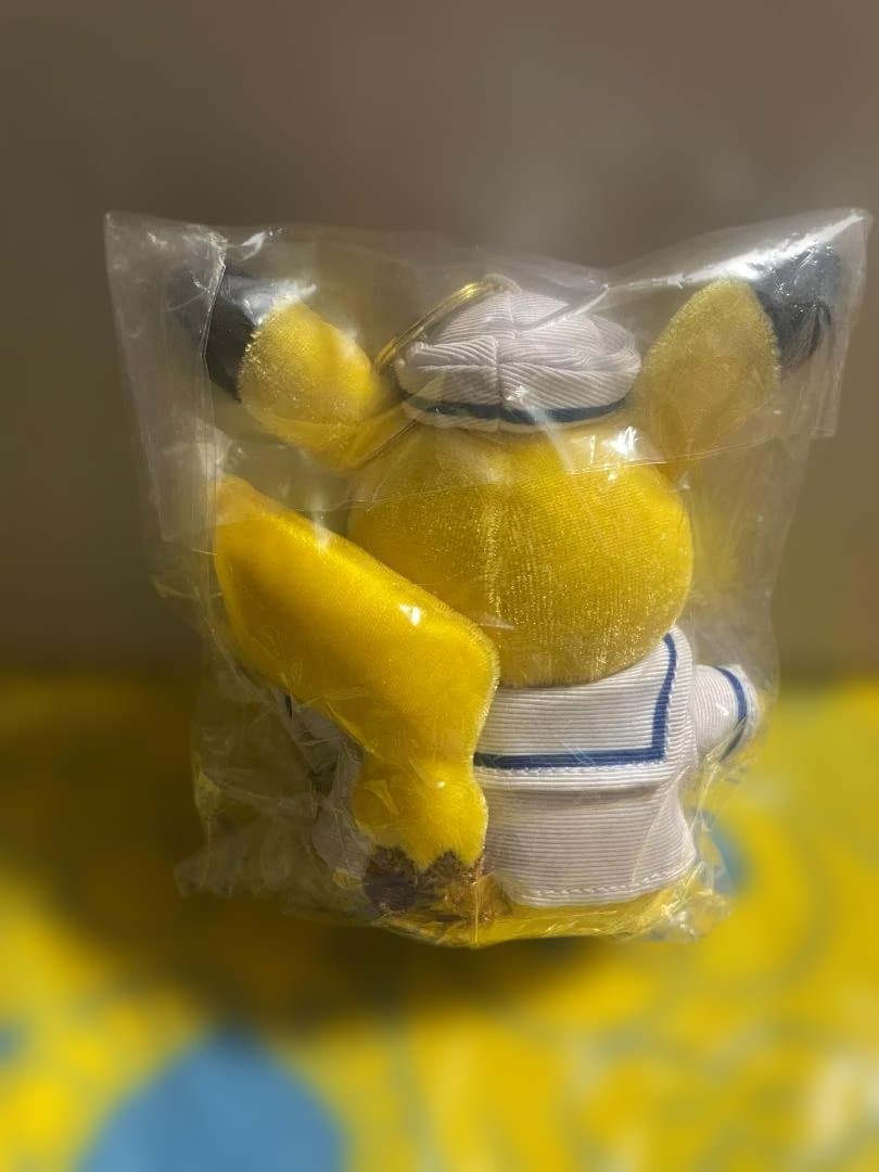 ピカチュウ ぬいぐるみADBヨコハマ　セーラー服ピカチュウ キーホルダー