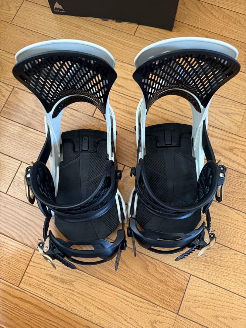 BURTON genesis Re:Flex　M 23-24 ホワイト×ゴールド