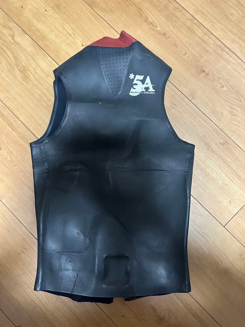 トライアスロン　ウェットスーツ　Mサイズ
