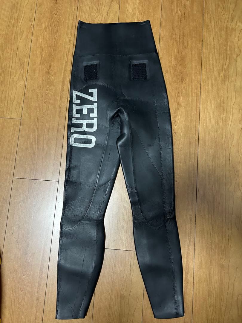 トライアスロン　ウェットスーツ　Mサイズ
