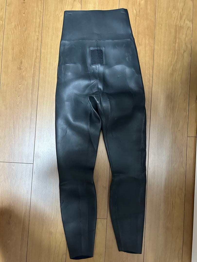 トライアスロン　ウェットスーツ　Mサイズ