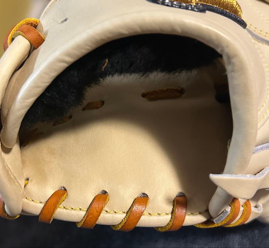 ミズノプロ硬式外野用グローブ