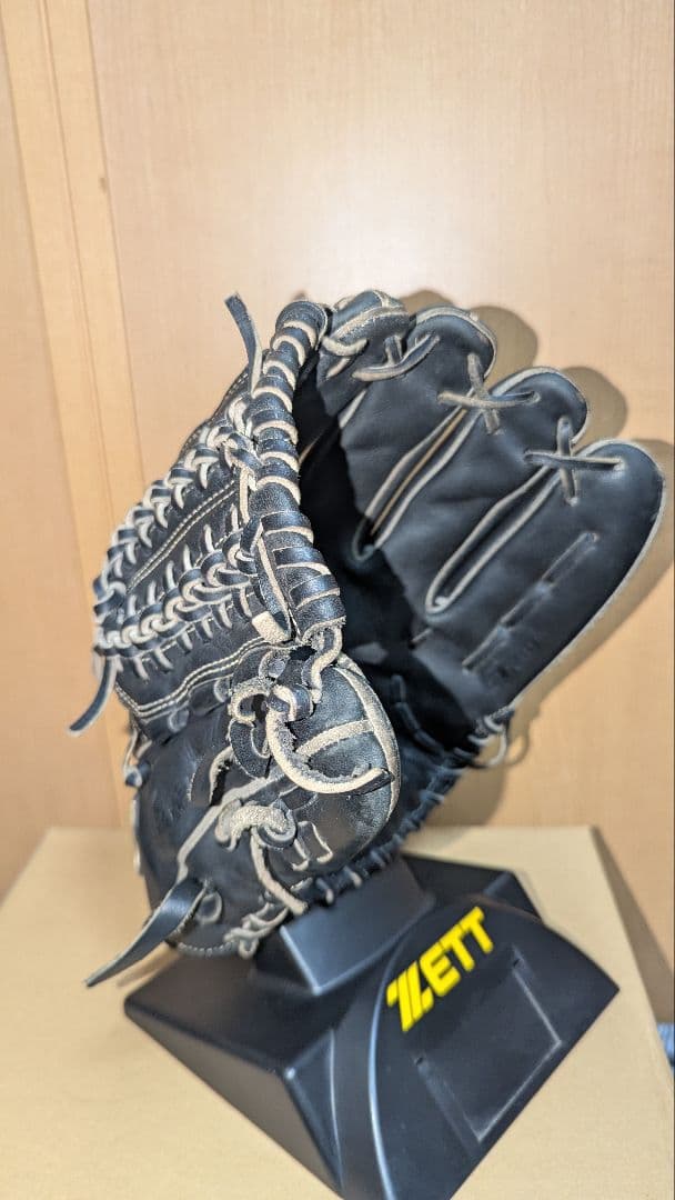 TOMO【即戦力】ミズノ グローバルエリート 一般軟式用 内野手 黒
