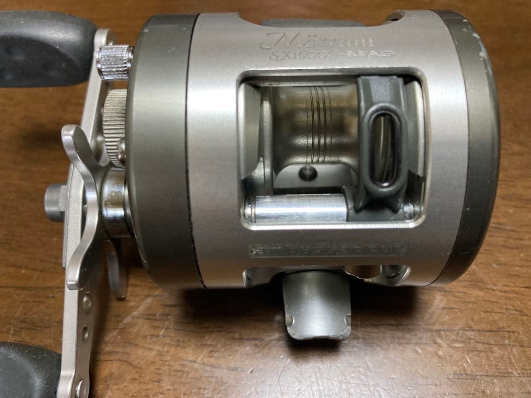 アブ　モラムSX1600Cマグ　実釣メイン機