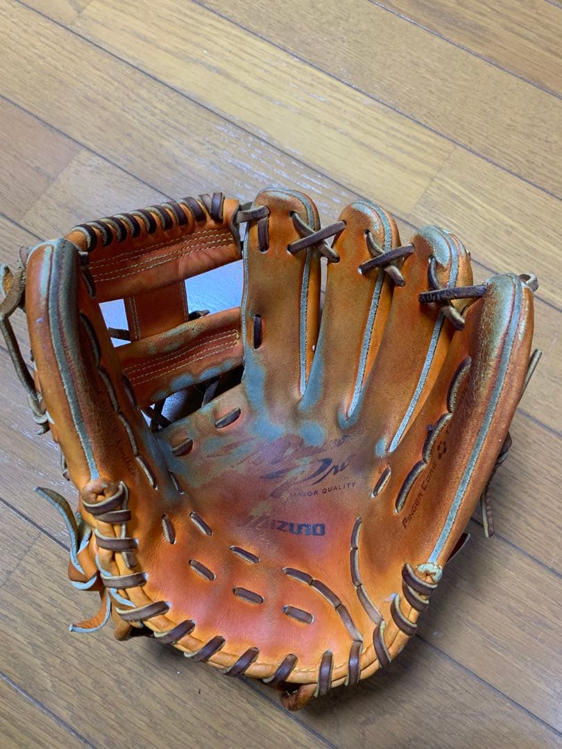 ミズノプロ　軟式グローブ　内野手用