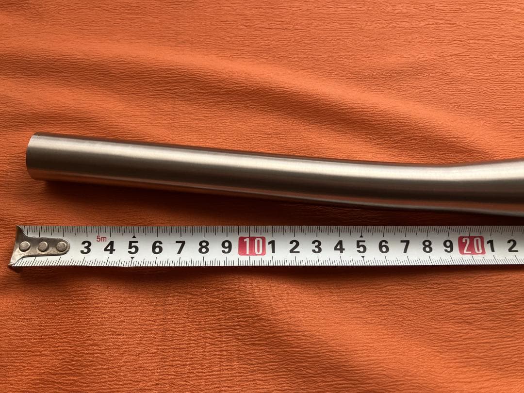 チタン合金製フラットハンドルバー 560mm 31.8mm 22.2mm