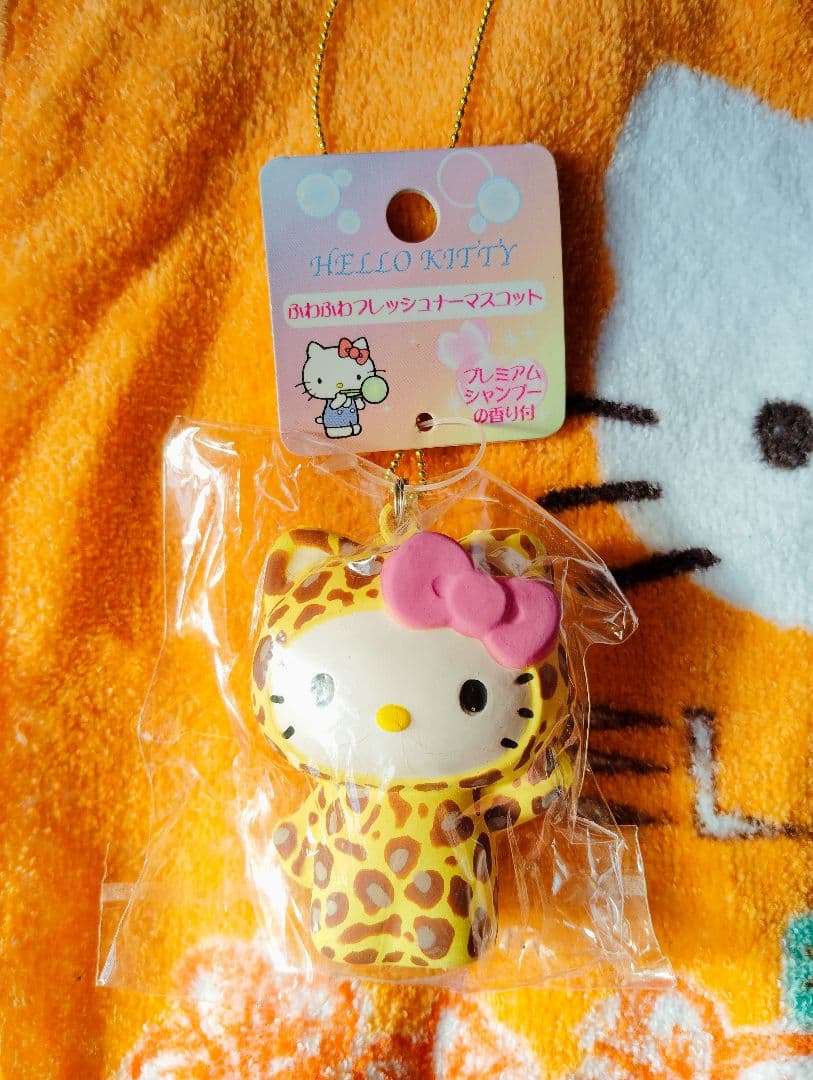 サンリオ♡ヒョウ柄 キティちゃん スクイーズ マスコット【激レア】