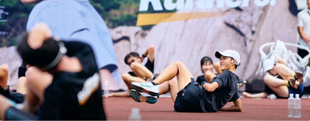 Nike 陸上用ショートパンツ 4点セット（全てＬサイズ）