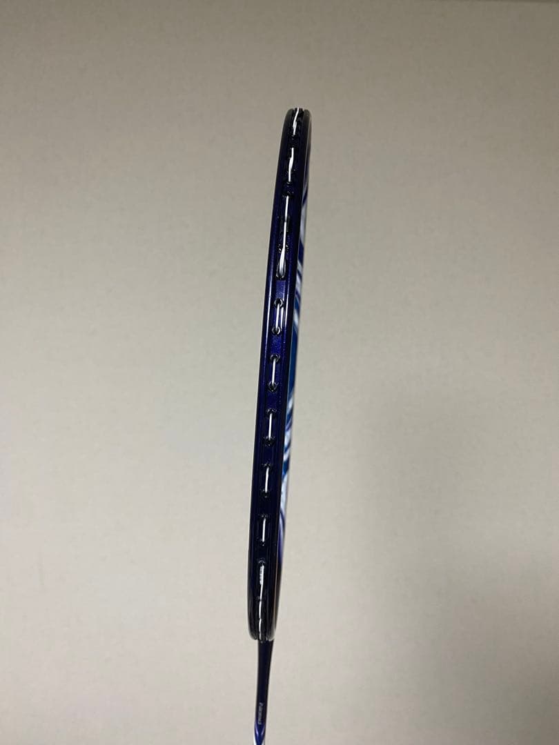 YONEX アストロクス100zz （廃盤）4u5
