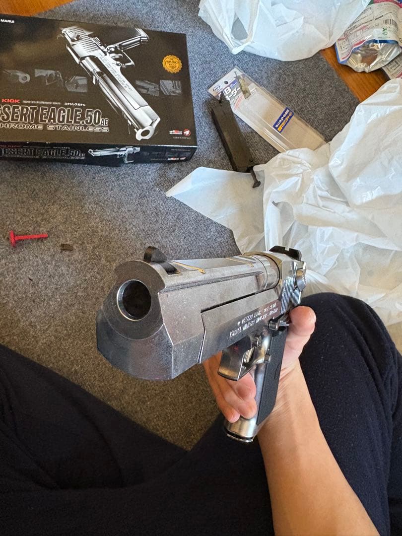 東京マルイ DESERT EAGLE .50 AE クロームステンレス