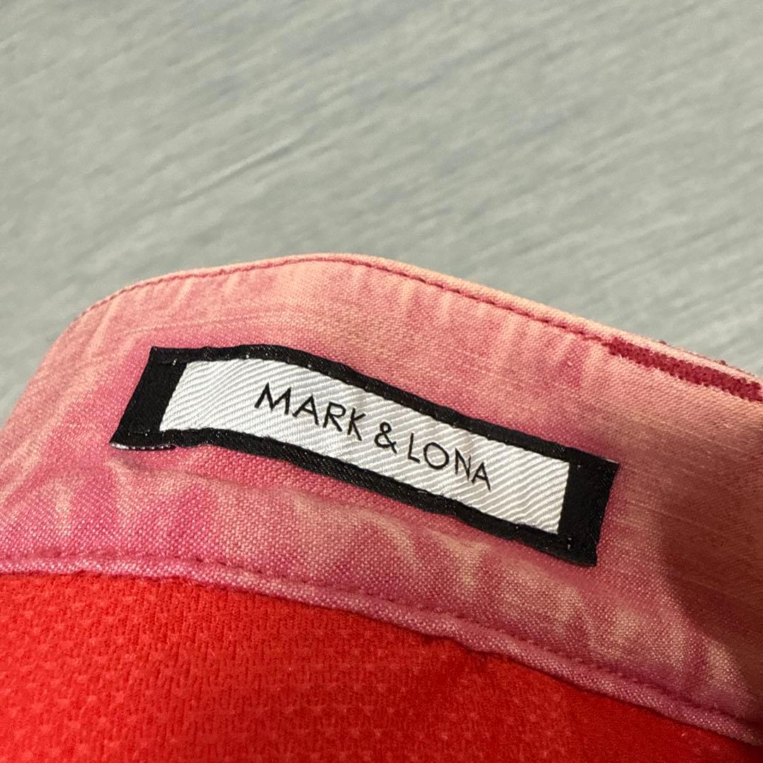美品　MARK&LONA ウォッシュ加工　ゴルフスカート