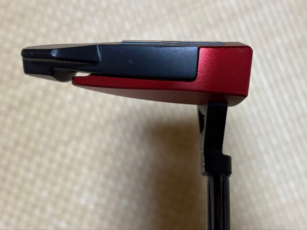 テーラーメイドTaylorMade TM2 パター レッド/ブラック（美品）