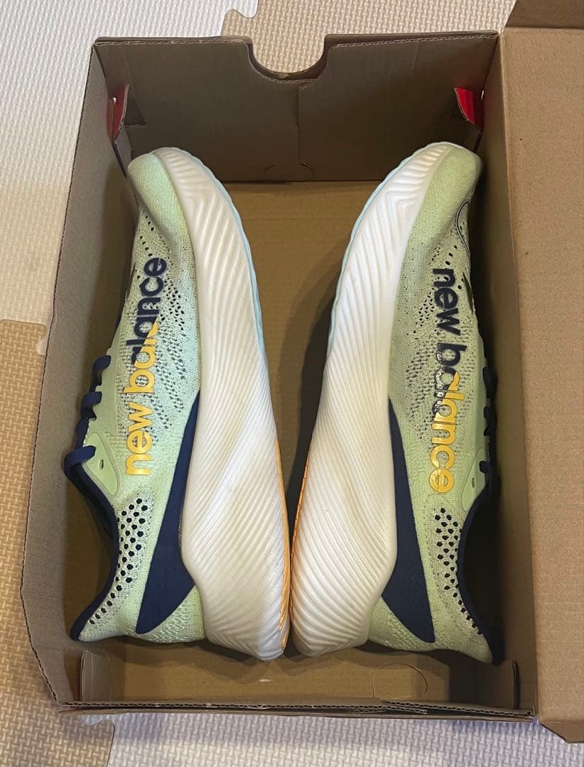 New Balance Fuel Cell RC Elite v2 26.0㎝