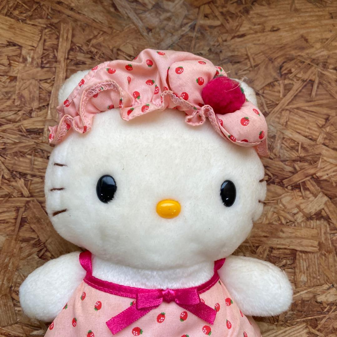 レア　ハローキティ いちごパジャマ ぬいぐるみ 2004年