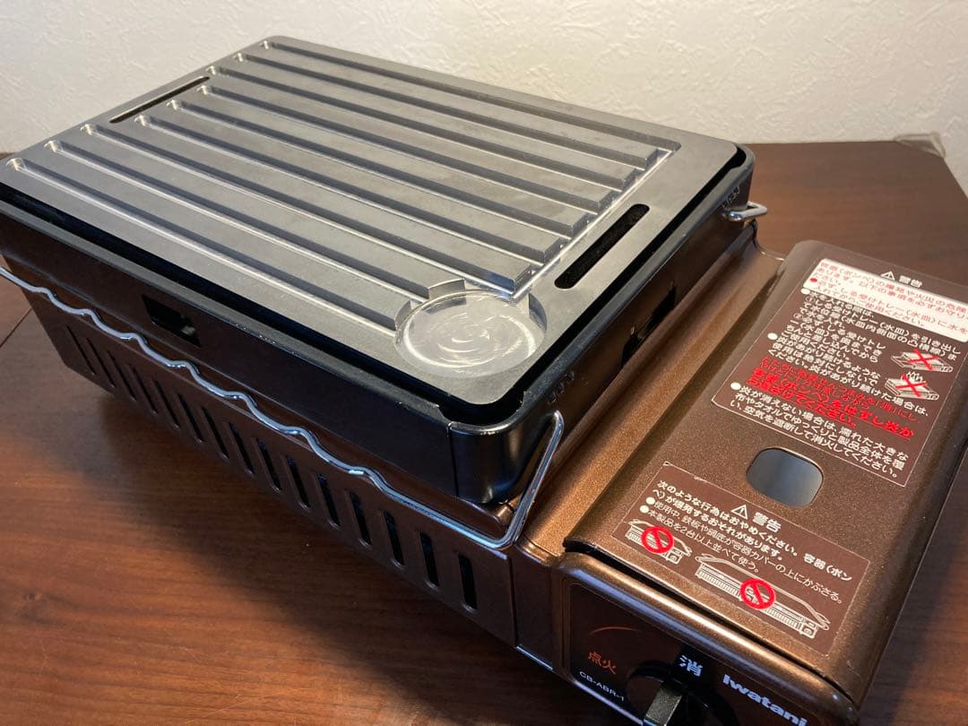 鉄板とリフター2本です炉ばた焼器 炙りや対応28×18cm 傾斜油溝 9mm鉄板