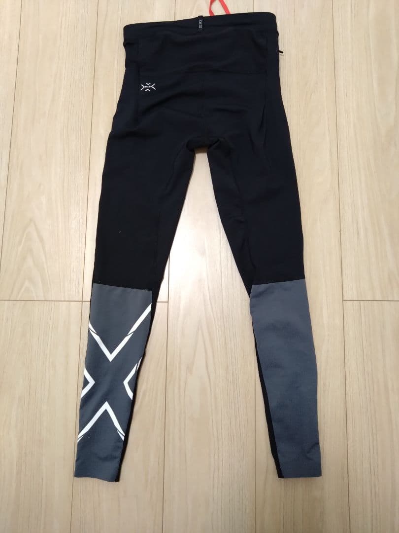 2XU ライトスピード リアクト コンプレッションタイツ
