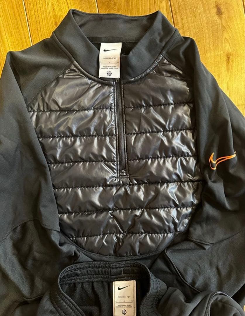 Nike Therma-FIT ジャージ 黒