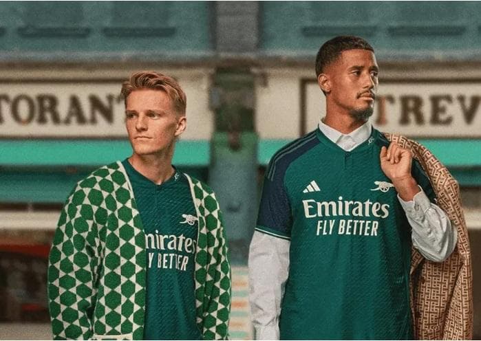 【送料無料】 アーセナル　ウーデゴール　オーセンティック サード（M）23-24