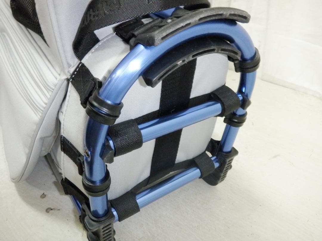 ARMOURIN★アーマーイン★8.5型★軽量★美品★スタンド(GY)