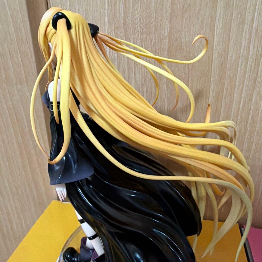 金色の闇 ユニオンクリエイティブ