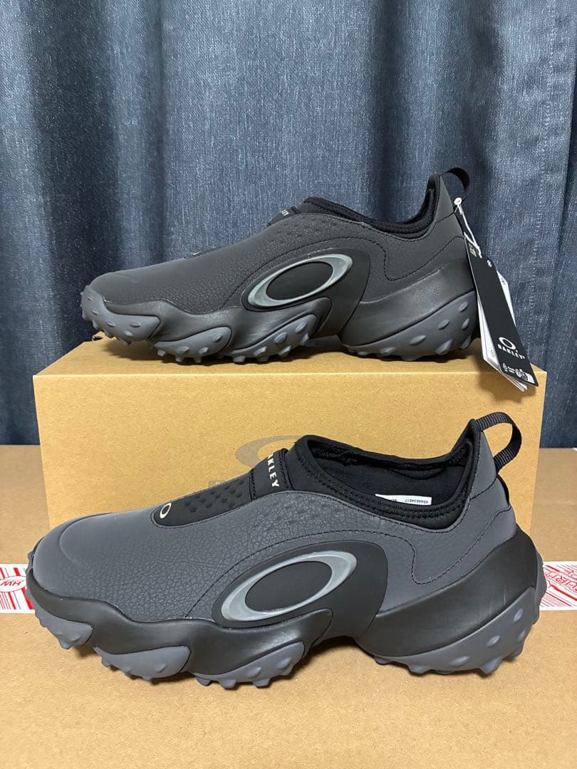 【新品】オークリー Edge Icon Black 26.5cm US8.5